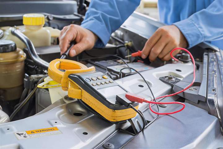 Contrôle équipements électriques voitures Ajaccio